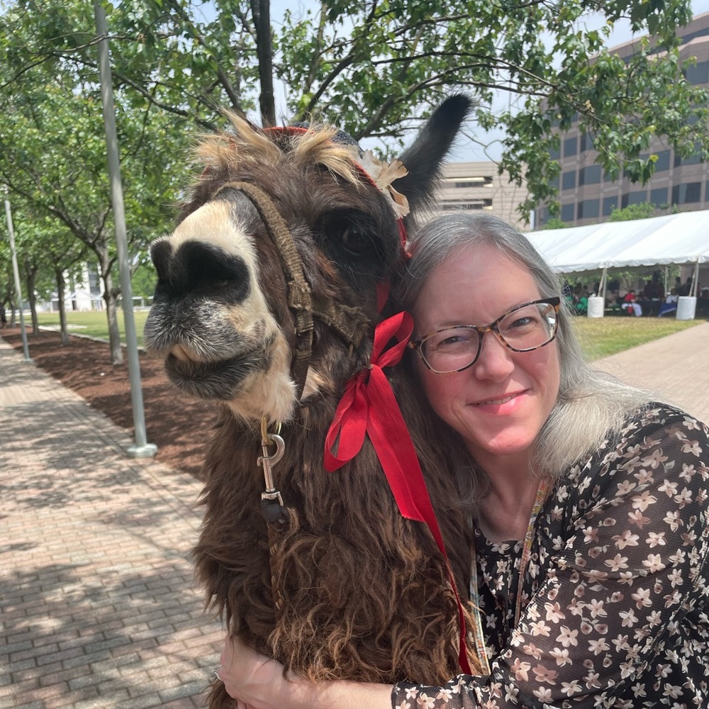 Meet your Posher, April